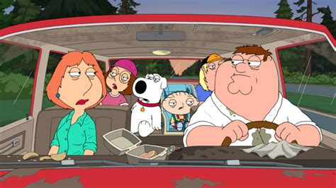 family guy gif|Celebrate 20 Seasons of ‘Family Guy’ With Our 20。